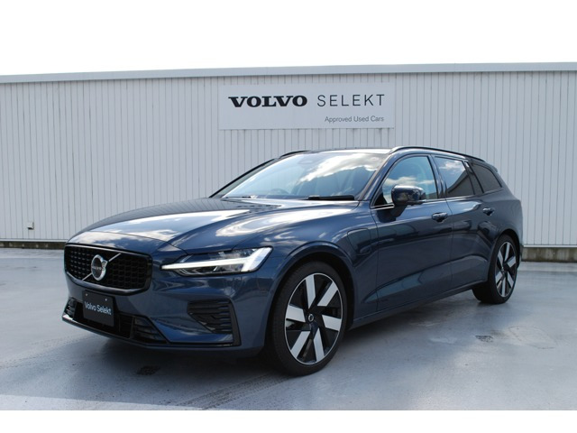 V60ウルトラ T6  AWD プラグインハイブリッド 4WD