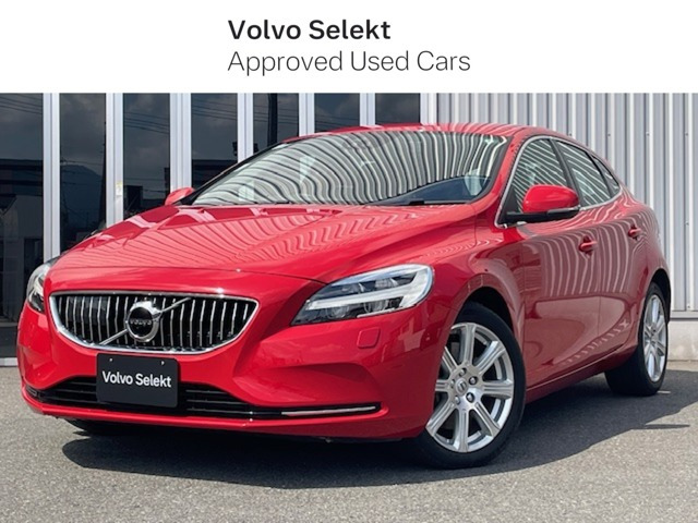 V40T3 インスクリプション