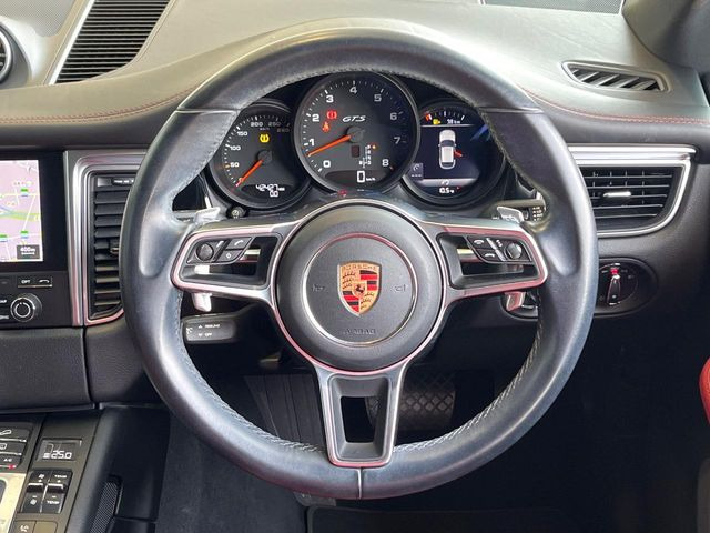 ���n���h�����̃X�������Ȃ��A���ꂢ�ȏ�Ԃ��ێ����Ă���܂��B�e�X�C�b�`���̓�����m�F�ς݂ł��B