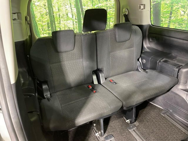 3��ڃV�[�g�͂�������ԗǍD����l�ł��������ƍ����Ē����܂��̂ŁA��l���ł̂��o���������N���N�ł��􂲉Ƒ��ŁA�C�̒m�ꂽ���ԂŁA�h���C�u�ɍs���̂��y���݂ł��ˁ�