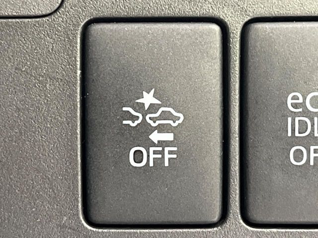 �y�X�}�[�g�A�V�X�g�z���s���ɑO���̎ԗ�����F�����A�Փ˂������Ȏ��͌x��ƃu���[�L�ŏՓˉ���Ɣ�Q�y�����A�V�X�g�B�����S�Ƀh���C�u�����y���݂��������܂��B