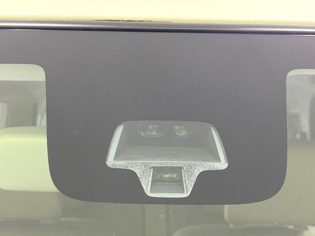 �y�Փˌy�����u�z���s���ɑO���̎ԗ�����F�����A�Փ˂������Ȏ��͌x��ƃu���[�L�ŏՓˉ���Ɣ�Q�y�����A�V�X�g�B�����S�Ƀh���C�u�����y���݂��������܂��B