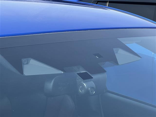 レヴォーグ1.8 STI スポーツ 4WD