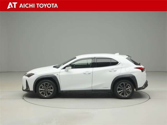 UX250h Fスポーツ 4WD