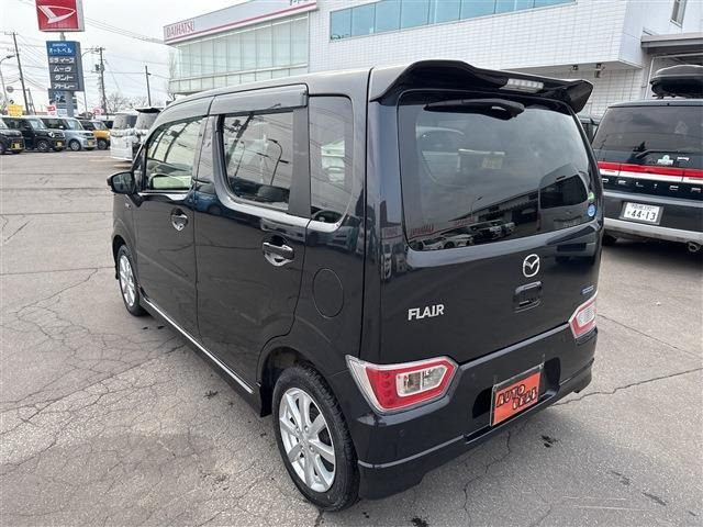 �݌ɎԂ́A�F�X�ȎԎ킪�������p�ӂ������Ă���܂��B