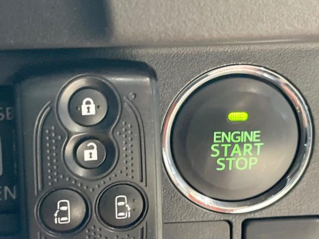 �y�L�[�t���[�V�X�e���z�J�o����|�P�b�g�ɓ��ꂽ�܂܂ł��h�A�̎{���E�������\�ȃX�}�[�g�L�[�𑕔��B�G���W���̃I���E�I�t�����J�M�����o���K�v����������Ƃ��Ă��֗��ł���