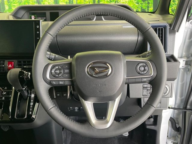 �y�����v�����X�e�A�����O�z�㎿�Ȋv���g�p���邱�ƂŁA��ɂ����������݂ƂĂ��^�]���₷���n���h���ł���