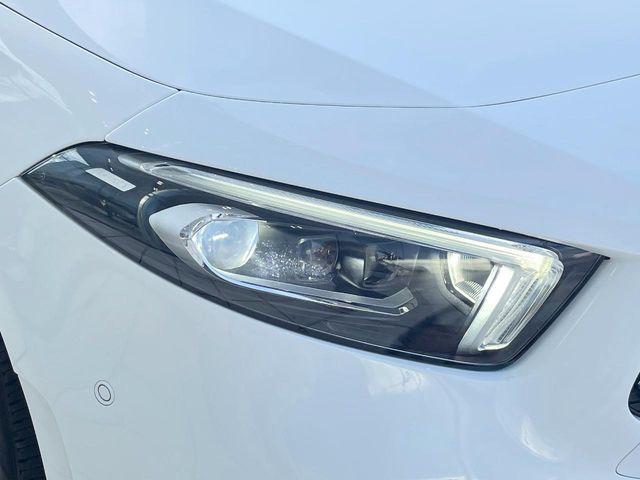 ��LED�w�b�h���C�g:��ԑ��s�����ǍD�Ȏ��E���m�ۂ����S���ĉ^�]�ł��鍂�P�xLED�w�b�h���C�g�𑕔�!�_�����x�������A����d�͂��}�����Ă��܂��B