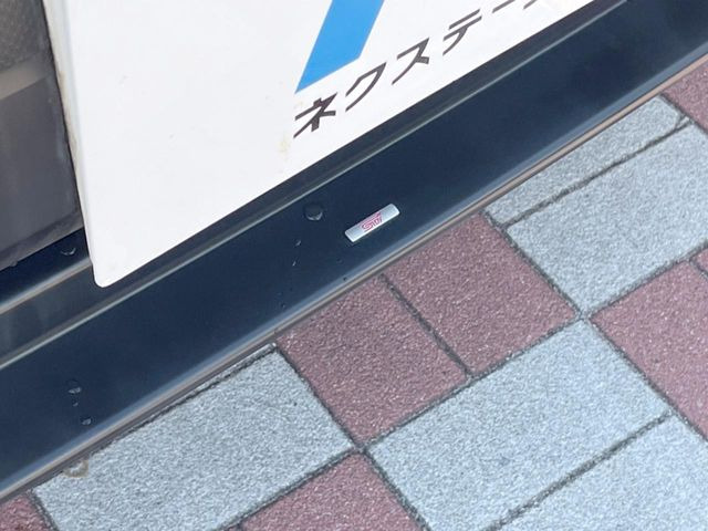 【STIエアロ】人気のSTIエアロを装備!クルマの外観がよりスタイリッシュになり、街中で存在感あふれる1台に♪将来買い替える時にもリセールに影響しやすく、価値ある人気の装備です!