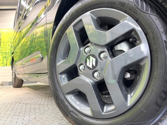 �y����14�C���`�A���~�z�C�[���z�O�ςɃ}�b�`���������A���~�z�C�[���𑕒����Ă���܂��B�e��ЊO�A���~�z�C�[����A�X�^�b�h���X�^�C�����戵�����Ă���܂��B���񂲑��k����������