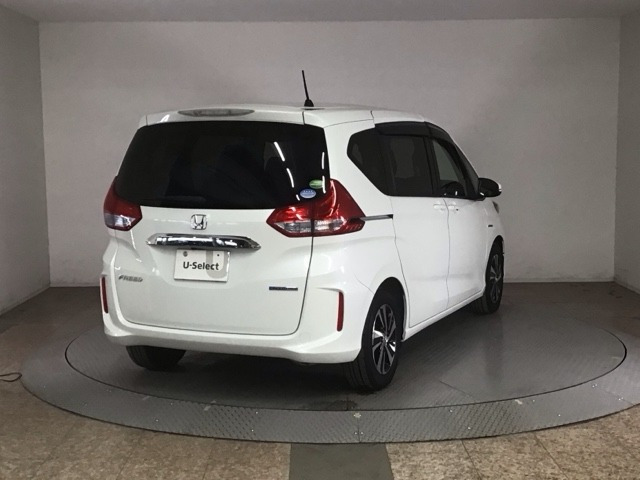 フリード1.5 ハイブリッド EX