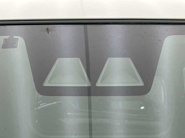 �y�X�}�[�g�A�V�X�g�z���s���ɑO���̎ԗ�����F�����A�Փ˂������Ȏ��͌x��ƃu���[�L�ŏՓˉ���Ɣ�Q�y�����A�V�X�g�B�����S�Ƀh���C�u�����y���݂��������܂��B