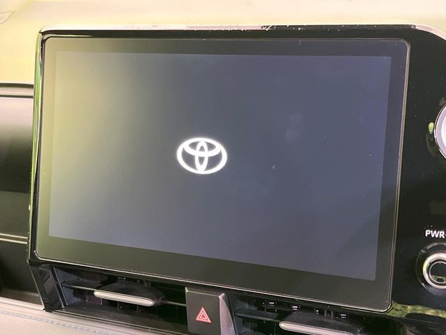 �y10.5�C���` �f�B�X�v���C�I�[�f�B�I�z���ʂ̃f�B�X�v���C��AppleCarPlay��AndroidAuto�����p�\�B�傫�ȉ�ʂŃX�}�z�i�r�A�v���������p���������܂���