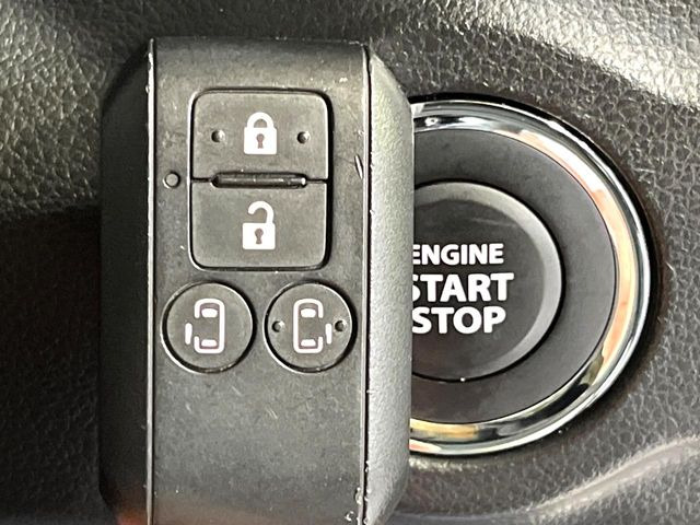 �y�L�[���X�X�^�[�g�V�X�e���z�J�o����|�P�b�g�ɓ��ꂽ�܂܂ł��h�A�̎{���E�������\�ȃX�}�[�g�L�[�𑕔��B�G���W���̃I���E�I�t�����J�M�����o���K�v����������Ƃ��Ă��֗��ł���