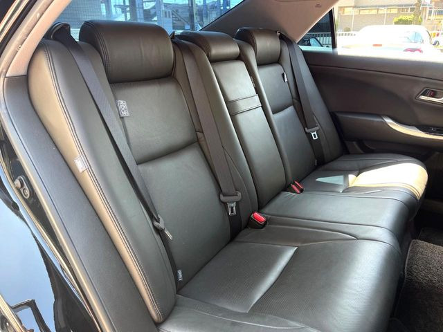 �㕔���Ȃ��C�ɂȂ�悤�ȃL�Y�E�����ւ��蓙�A�傫�ȃ_���[�W�͂Ȃ��A�ǍD�ȏ�Ԃł��B