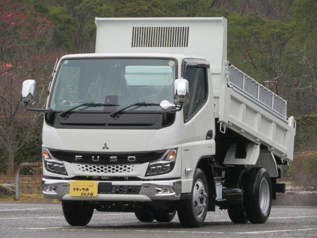 キャンターダンプ