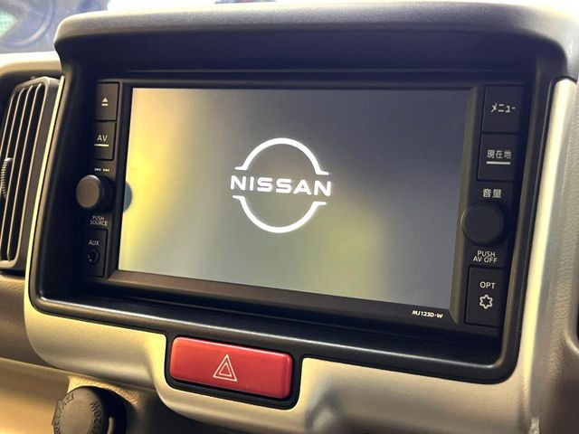 �y�����i�r�z�l�C�̏����i�r�𑕔��B�I�[�f�B�I�@�\���[�����Ă���ABluetooth�ڑ�����΂������̃X�}�z��MP3�v���C���[�̉��y���Đ��\!�����̉^�]������Ɋy�����Ȃ�܂�!!