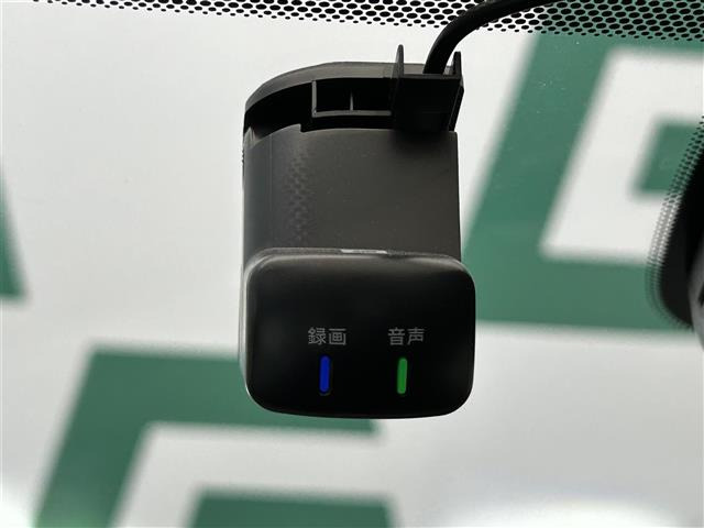 セレナ2.0 ハイウェイスターV