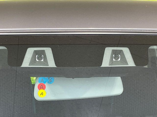 �y�X�Y�L �Z�[�t�e�B�T�|�[�g�z���s���ɑO���̎ԗ�����F�����A�Փ˂������Ȏ��͌x��ƃu���[�L�ŏՓˉ���Ɣ�Q�y�����A�V�X�g�B�����S�Ƀh���C�u�����y���݂��������܂��B