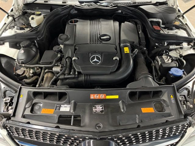 ●当店では、各メーカーの専用診断テスターを導入。国家資格を持つテクニカルスタッフも常駐しておりますので、万が一の際にも安心してご利用いただけます。