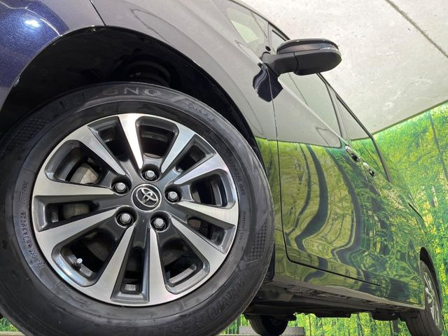 �y����15�C���`�A���~�z�C�[���z�O�ςɃ}�b�`���������A���~�z�C�[���𑕒����Ă���܂��B�e��ЊO�A���~�z�C�[����A�X�^�b�h���X�^�C�����戵�����Ă���܂��B���񂲑��k����������