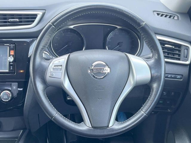 �y�����v�����X�e�A�����O�z�㎿�Ȋv���g�p���邱�ƂŁA��ɂ����������݂ƂĂ��^�]���₷���n���h���ł���