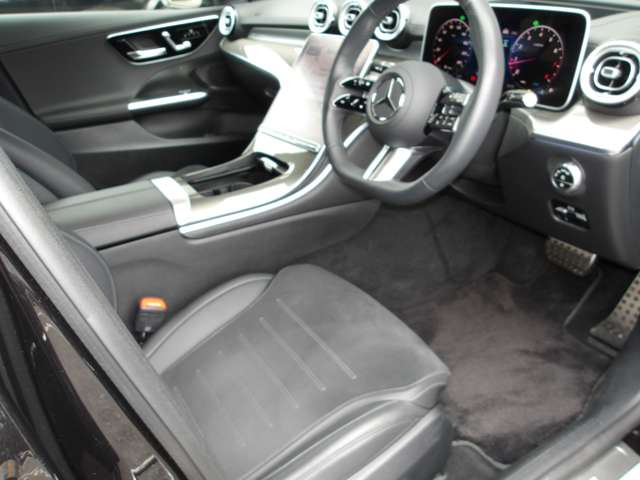 CクラスC200 アバンギャルド AMGラインパッケージ (ISG)