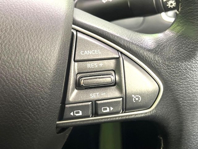 �y�N���[�Y�R���g���[���z�������H�����N���N���s�B�A�N�Z���𗣂��Ă���葬�x�ő��s���ł��A�������^�]���̕��S���y��!�����E�������ȒP�ȃX�C�b�`����Œ����ł��܂��B