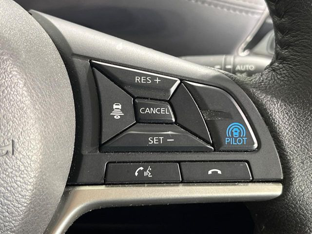 �y�v���p�C���b�g�z�������H�ł̒��������s���y��!!�a�؎��Ə��񑖍s�̃V�[���ŁA�A�N�Z���E�u���[�L�E�X�e�A�����O�������Ő��䂵�A�������^�]�̕��S���y�����Ă���܂���