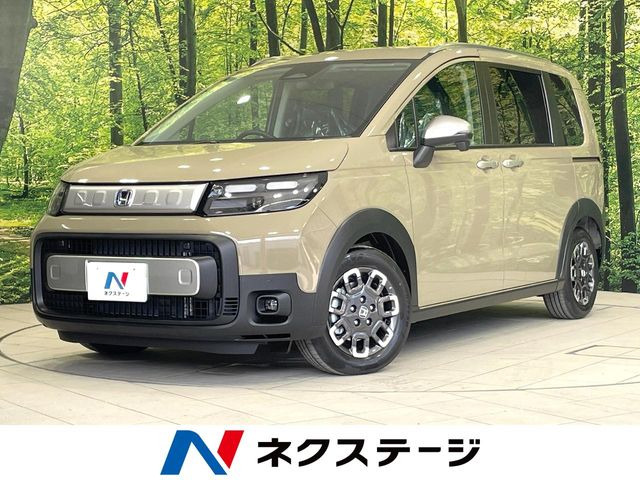 フリード(ホンダ) 1.5 e:HEV クロスター 中古車画像
