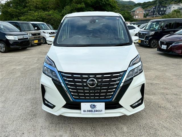 セレナ1.2 e-POWER ハイウェイスターV