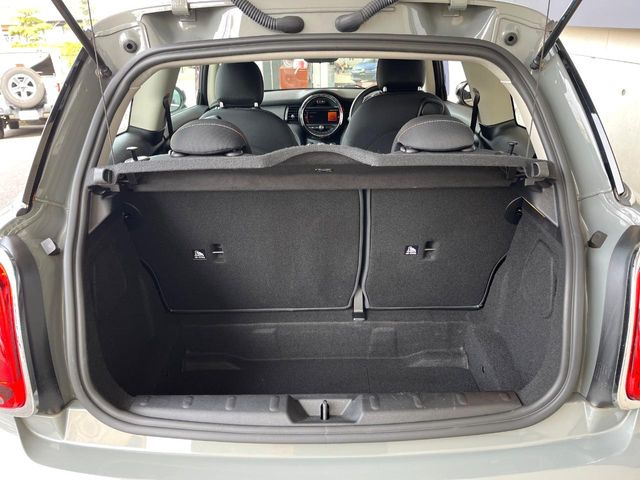 ���g�����N���[��:����L������e�X�y�[�X!���ꂾ���̍L��������΂��������⃌�W���[�Ȃǂɂ��œK�ł�!�g�p�������Ȃ����ꂢ�ȏ�Ԃ��ێ����Ă���܂��B