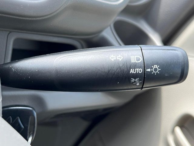 �y�I�[�g���C�g�z����̖��邳�ɉ����Ď����Ńw�b�h���C�g�̓_���E�������ł���@�\�ł�!���C�g�̕t���Y��E�����Y��Ȃǂ������Ȃ�A�J�̓���[���̑��s�����S!�g���l���ʉߎ����֗��ł��ˁ�