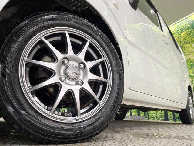 �y14�C���`�A���~�z�C�[���z�O�ςɃ}�b�`�����A���~�z�C�[���𑕒����Ă���܂��B�e��A���~�z�C�[����A�X�^�b�h���X�^�C�����戵�����Ă���܂��B���񂲑��k����������