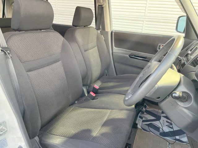 �^�]�Ȃ܂��ɂ͏\���ȃX�y�[�X������A�啿�ȕ��ł��������^�]���Ă�����������ł��B