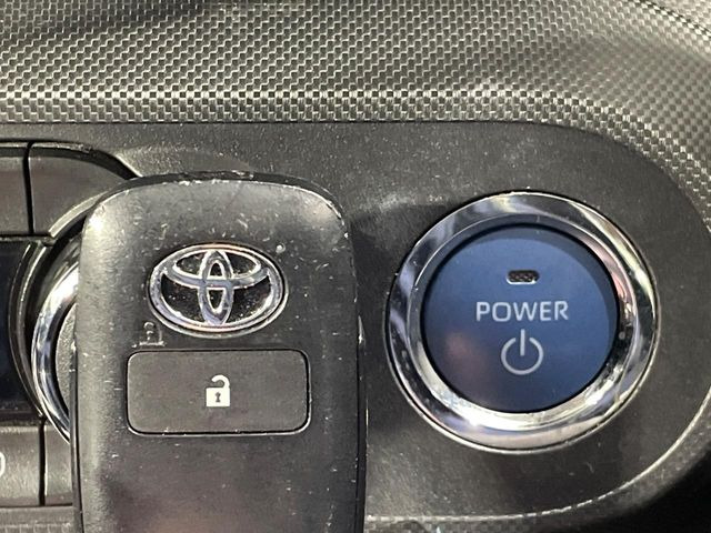 �y�X�}�[�g�L�[�z�J�o����|�P�b�g�ɓ��ꂽ�܂܂ł��h�A�̎{���E�������\�ȃX�}�[�g�L�[�𑕔��B�G���W���̃I���E�I�t�����J�M�����o���K�v����������Ƃ��Ă��֗��ł���