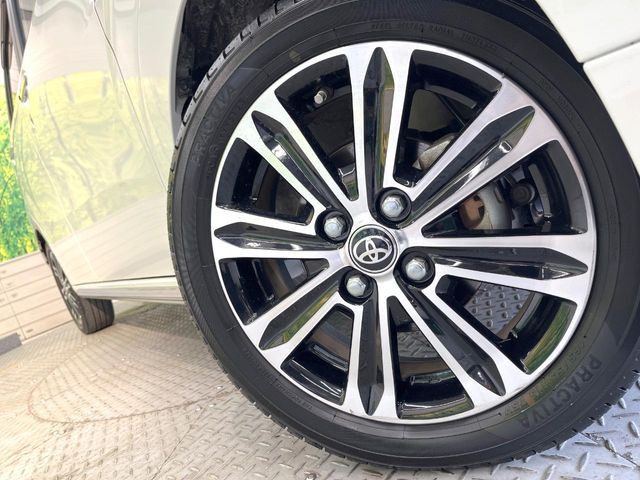 �y����15�C���`�A���~�z�C�[���z�O�ςɃ}�b�`���������A���~�z�C�[���𑕒����Ă���܂��B�e��ЊO�A���~�z�C�[����A�X�^�b�h���X�^�C�����戵�����Ă���܂��B���񂲑��k����������