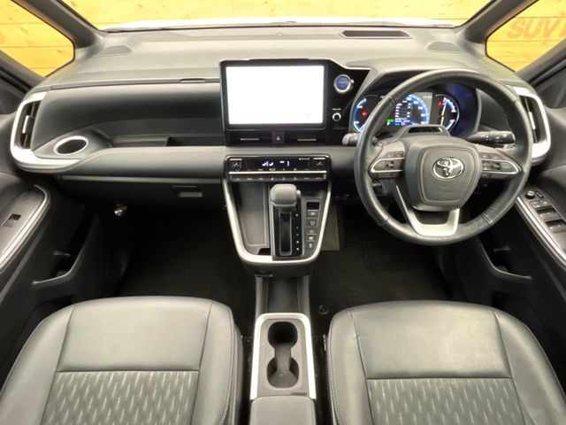 ノア1.8 ハイブリッド S-Z