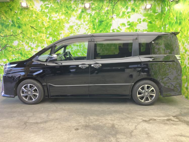 ヴォクシー2.0 ZS 煌