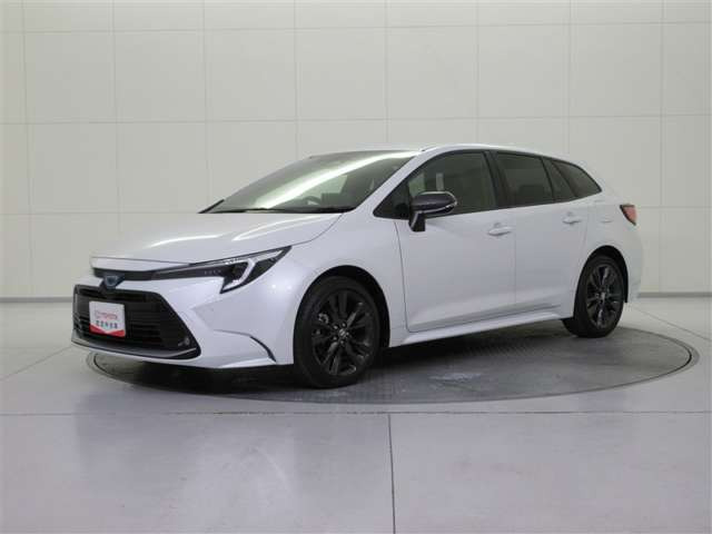 カローラツーリング1.8 ハイブリッド W×B