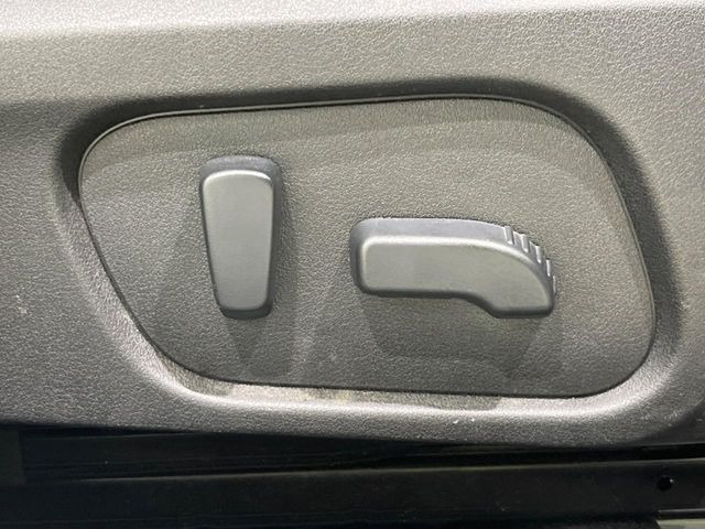 �y�p���[�V�[�g�z�X�C�b�`��ŊȒP�ɃV�[�g�̔��������\!�d��������͂�����܂���!���K�ȃV�[�g�|�W�V�����ɃZ�b�g���āA���K�ȃh���C�u�����y���݂��������B