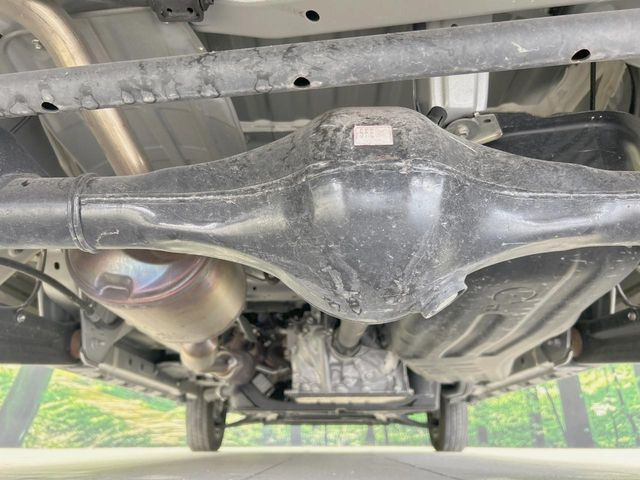 下回りがきれいなうちに、防錆加工の施工がオススメ。降雪地域はもちろん、沿岸部にお住いの方や、趣味でマリン・ウィンタースポーツをされる方にご好評いただいております。