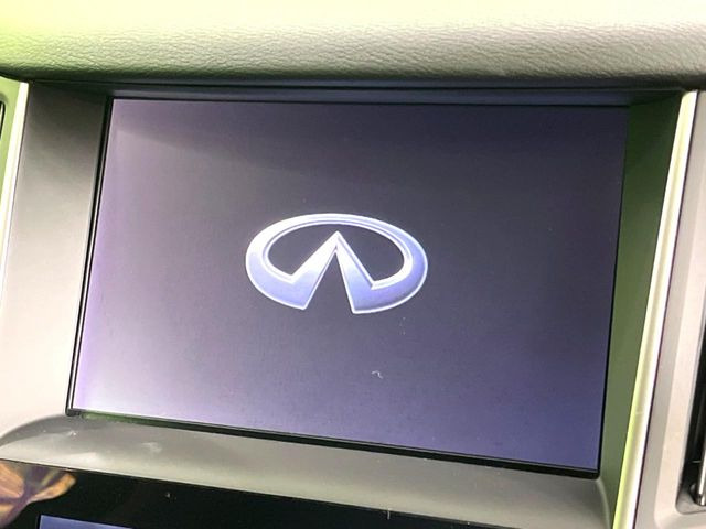 �y�����i�r�z�l�C�̏����i�r�𑕔����Ă���܂��B�i�r�̎g���₷���͂������A�I�[�f�B�I�@�\���[��!�L�����v�◷�s�͂������A�ʋ΂┃�����ȂǕ��i�̃h���C�u���y�����Ȃ�͂���