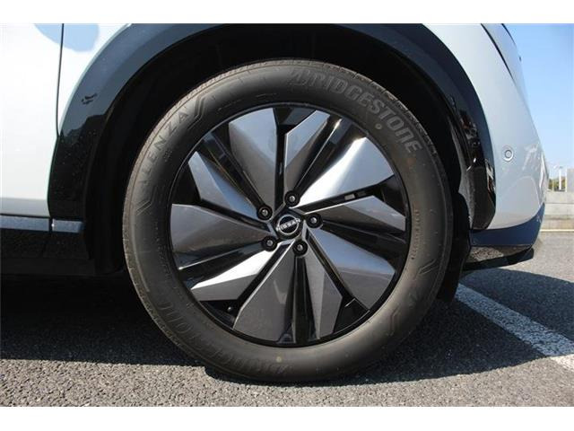 ���Ǝҗl�ւ̔̔��͂��f�肳���Ă��������܂��B �Ԍ������ԗ��̏ꍇ�́A�Ԍ����擾�������x�������z�ŕ\�����Ă���܂��B