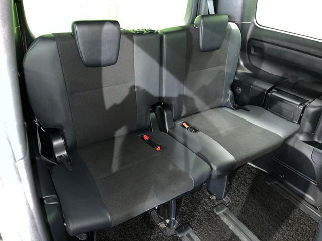 3��ڃV�[�g�͂�������ԗǍD����l�ł��������ƍ����Ē����܂��̂ŁA��l���ł̂��o���������N���N�ł��􂲉Ƒ��ŁA�C�̒m�ꂽ���ԂŁA�h���C�u�ɍs���̂��y���݂ł��ˁ�