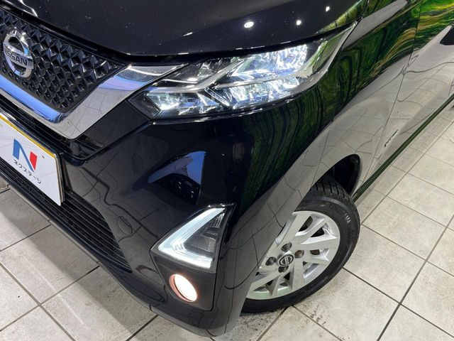 �yLED�w�b�h���C�g�z���V����ԑ��s�����ǍD�Ȏ��E���m�ۂ����S���ĉ^�]�ł��鍂�P�xLED�w�b�h���C�g�𑕔�!�_�����x�������A����d�͂��}�����Ă��܂��B