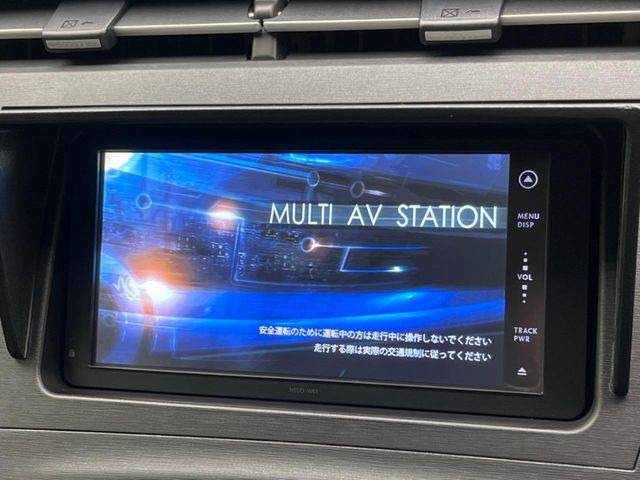 プリウス1.8 S LEDエディション