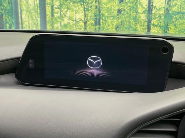 �y8.8�C���`�}�c�_�R�l�N�g�z�ԓ��̕��͋C�Ƀ}�b�`������^�̃f�B�X�v���C�B�X�}�z�ڑ��ł̃i�r�g�p��Bluetooth�Đ����A�l�X�ȋ@�\���y���߂܂��B�����I�ȃ_�C�������삪�\�ŁA�g��������ǍD�ł��B