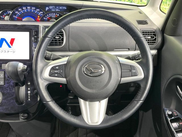 �y�X�e�A�����O�X�C�b�`�z�^�]���A�O������ڐ������炷���ƂȂ��A�I�[�f�B�I���̑��삪�\�ȕ֗��@�\!���S&���K�ȃh���C�u�����o���Ă���܂���