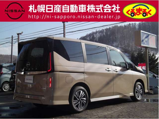 セレナ2.0 ハイウェイスターV 4WD